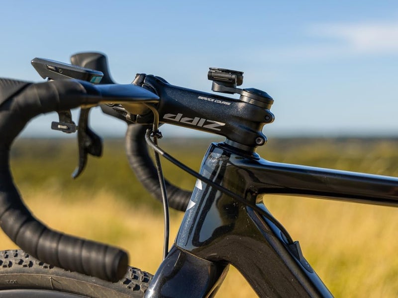 QUAD LOCK Stem Cap Bike Mount Kit with MAG Phone Case for iPhone 17 Pro Max - Image 5